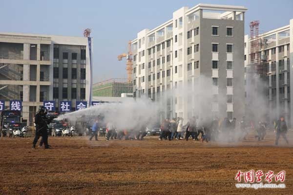 群体性事件处置演练